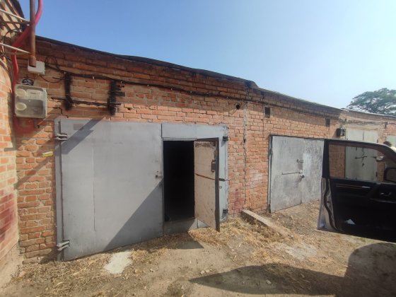 Здам гараж а центральній частині міста! Полтава