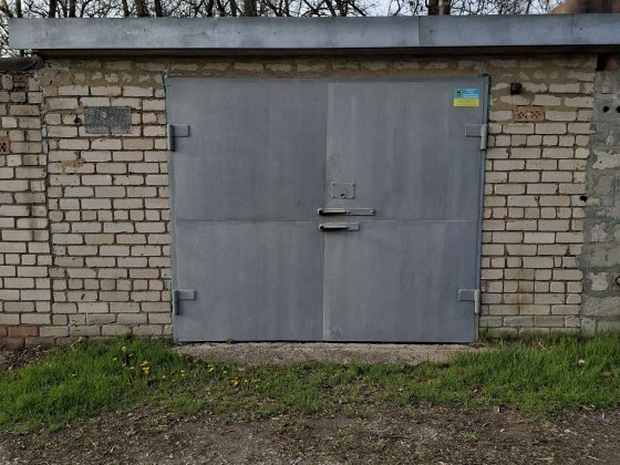 Гараж капітальний великий Марганец