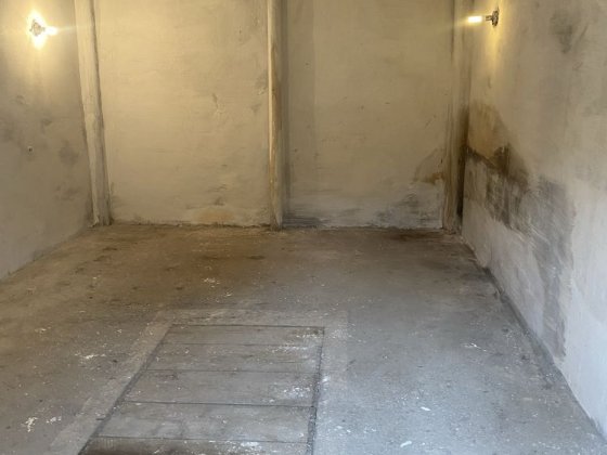 Гараж навпроти царського озера Хмельницький