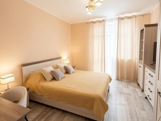 Продаж 2-х кімнатної з ремонтом Ужгород