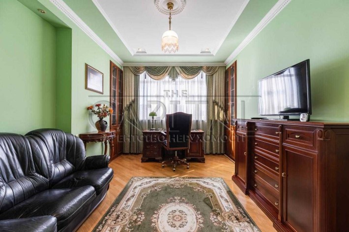 Продаж 3к Квартири 127м2 / вул. Предславинська 31/11, Київ / Палац України / Печерськ - фото 1