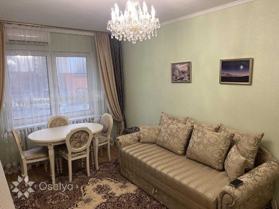 Продаж стильної 1-кімнатної квартири з авторським ремонтом Троєщина Милославська 2В