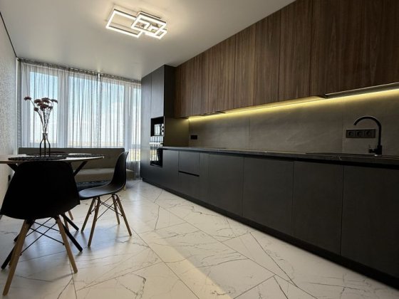 NEW! 50кв.м Продам Дизайнерську 1 кімн.кв по вул.Багряного