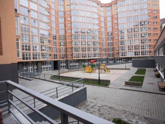Продається новобудова, вул Рівненська Черновцы