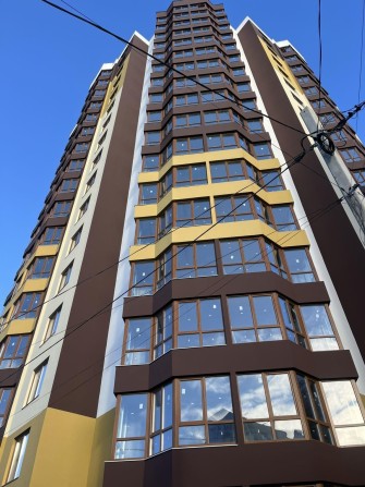 Чудова квартира в самому центрі міста Черкаси - фото 1