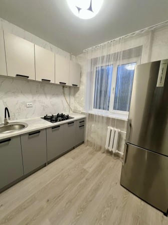 Продається 3х к.кв в м.Черкаси Черк обл вул М.Залізняка, Є ВІДНОВЛЕННЯ - фото 1