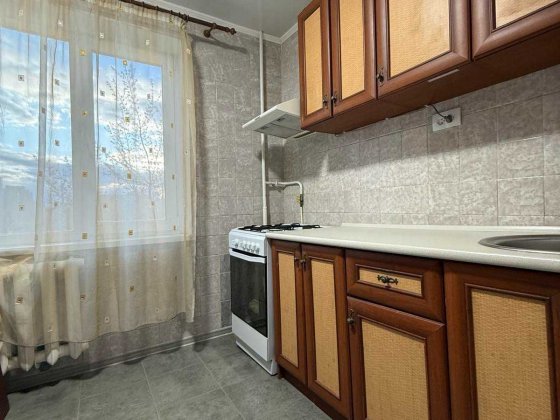 Продам 1 кімнатну квартиру на Заболотного 4904 Винница