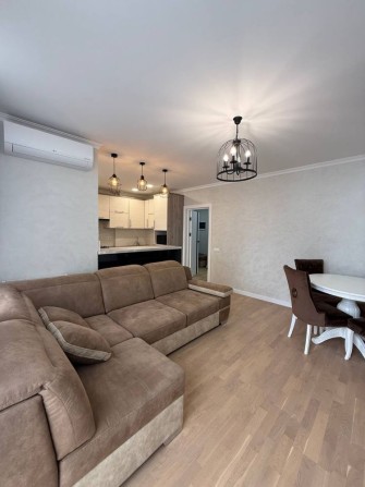 Продаж 2 кімнатної студії - фото 1