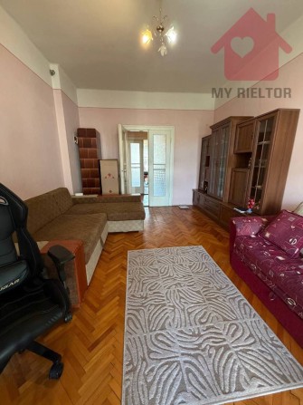 Продаж трикімнатної квартири по вул.Гойди - фото 1