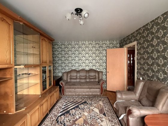 Ціну знижено!!!В продажі 1 кімнатна квартира  ЮТ Чернигов