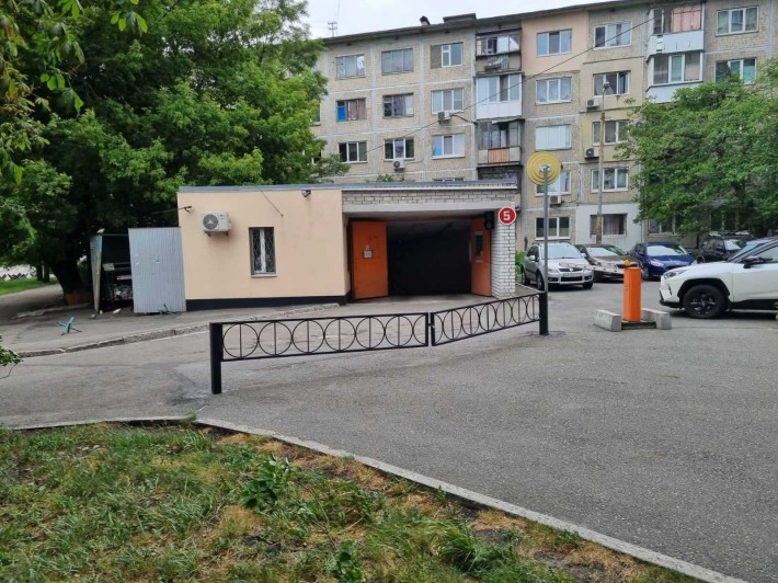 Здам підземний гараж, Романа Ратушного, 9А - фото 1