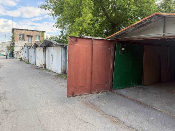 Оренда гараж Столичне шосе 1 Видубичі Кооператив Охорона Відеонагляд Покільська 4 Київ