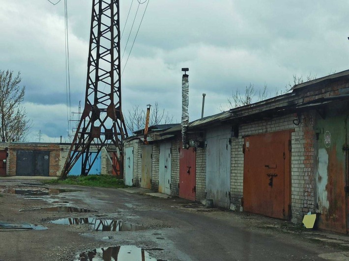 Капітальний гараж 6×4 м ГК “Комфорт”, біля Горбатого мосту - фото 1