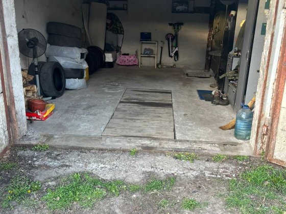 Продам гараж в ГК "Криворіжець" Кривий Ріг