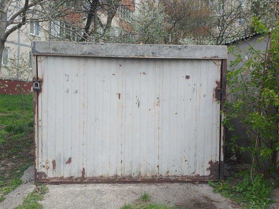 Продам металевий гараж (самовивіз) Ровно