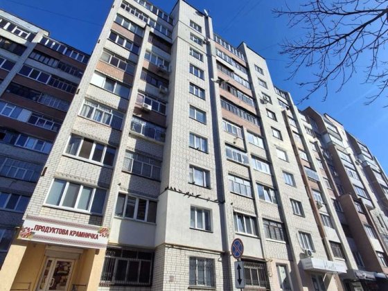 Топ локація! 3-х кімнатна квартира 75 м2 Чернігів