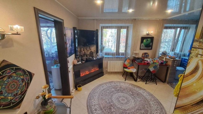 Продам 3 кім кв, просп-Юности!!! - фото 1