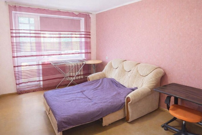 Продам 4-кімнатну квартиру в гарному стані на Вишеньці - фото 1