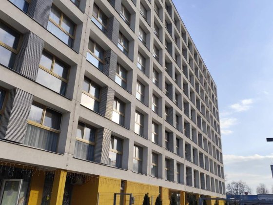 Продам 2к квартиру ЖК Олимпийский, с ремонтом, мебелью и техникой, 3/9 Дніпро