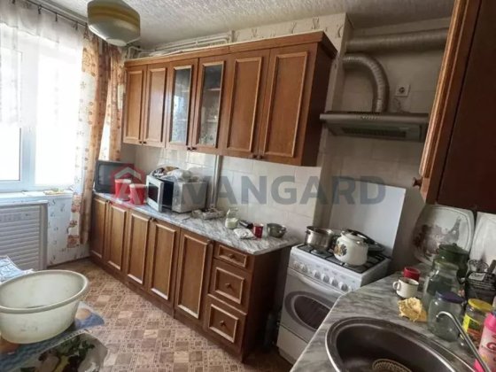 продажа 2-х комнатной квартиры, Победа-3, средний этаж Днепр