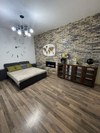 Продам 2х комнатная квартира с ремонтом ж/м Приднепровск - фото 1