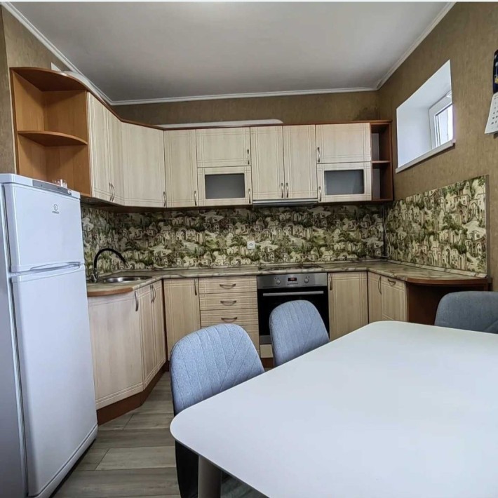 Продам 2к квартиру. Левобережный 3. пр. Мира 7 - фото 1