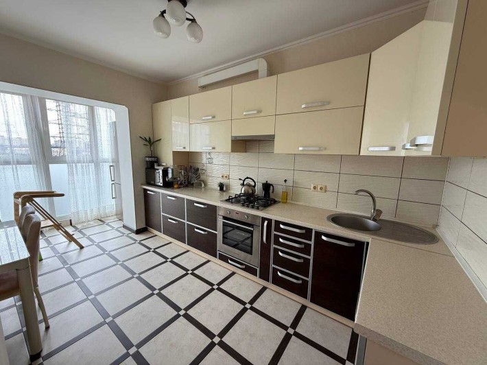 Продаж 3к Новобуд 2016р АГВ ремонт купити трикімнатну квартиру - фото 1