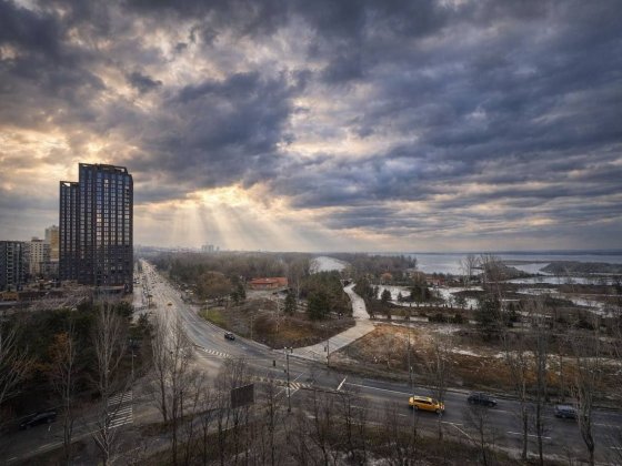 Продаж просторої 3к квартири 89.5 м², Набережна Перемоги 130. Дніпро