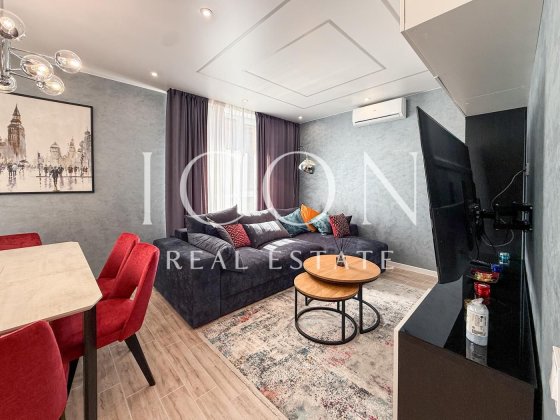 Продаж квартири з дизайнерським ремонтом | ЖК Світлопарк (Svitlopark) Киев