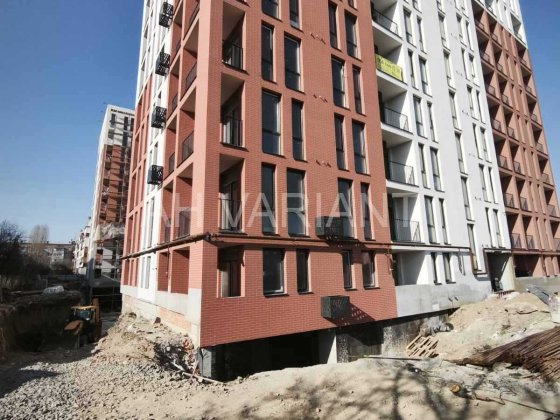 Продається 2-кімнатна квартира, ЖК Зоряний Код: 30783 Ужгород