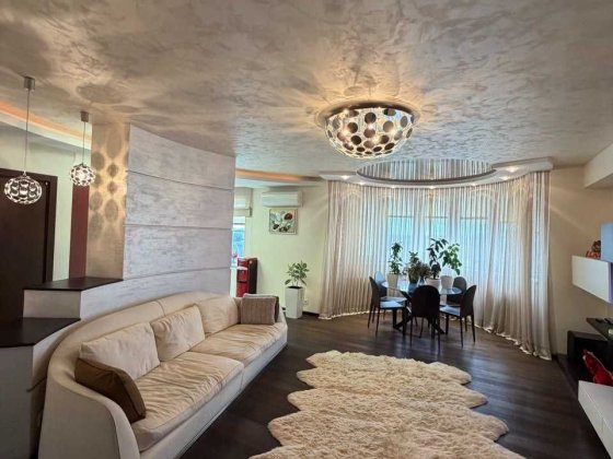 Продам 3к квартиру в ЖК Созидатель ул. С. Подолинского ( Благоева) Дніпро