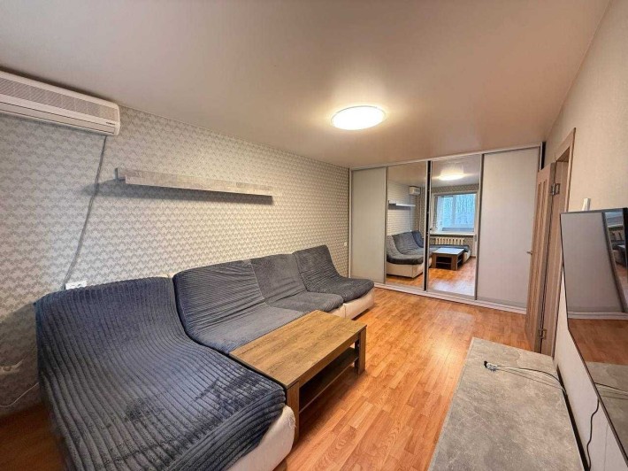 У продажу Затишна 2-кімнатна квартира на Лівому березі - фото 1