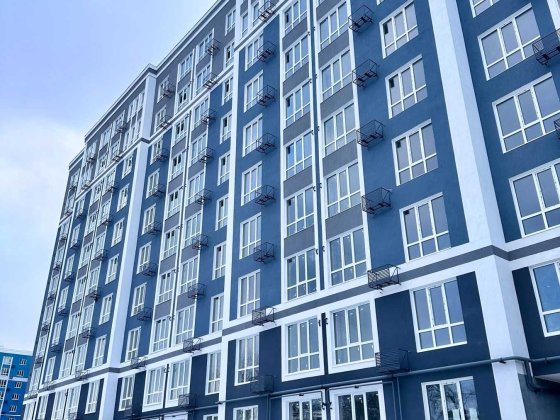 Продам  2 ух ком   кв  в р-ні Голівуда   "єОселя" "єВідновлення" Чернігів