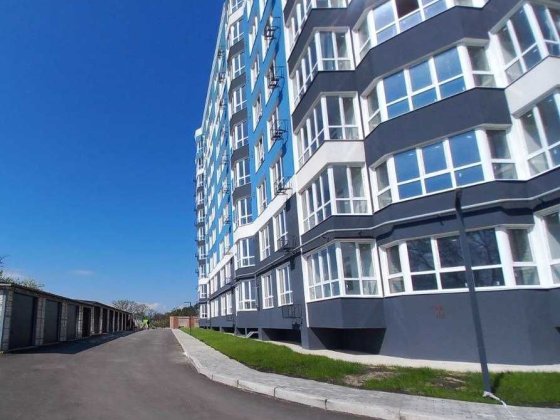 Продам 2 кімнатну квартиру в новобудові  біля парку Ялівщина Чернігів