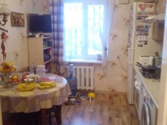 3 кім в цегляному будинку в районі ПОКРОВСЬКОГО (КОМУНАРА) (719085)