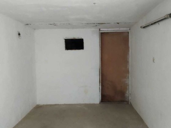 ПРОДАМ ЦЕГЛЯНИЙ ГАРАЖ У ЧЕРНІВЦЯХ Чернівці