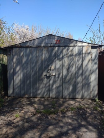 Продам гараж район Д - фото 1