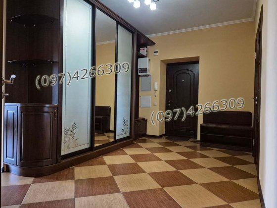 3к квартира 103м² з меблями,технікою+комора.Боярка Хрещатик 88А.Без комісії.Готова до угоди!