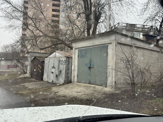 Продам гараж на ул.Чиркова р-н.Рабочая Дніпро