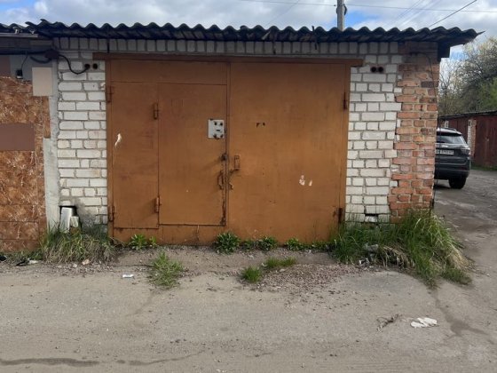 Продам хороший гараж
