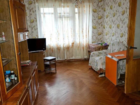 Продам 3 к  квартиру  Калинова  Образцова Дніпро