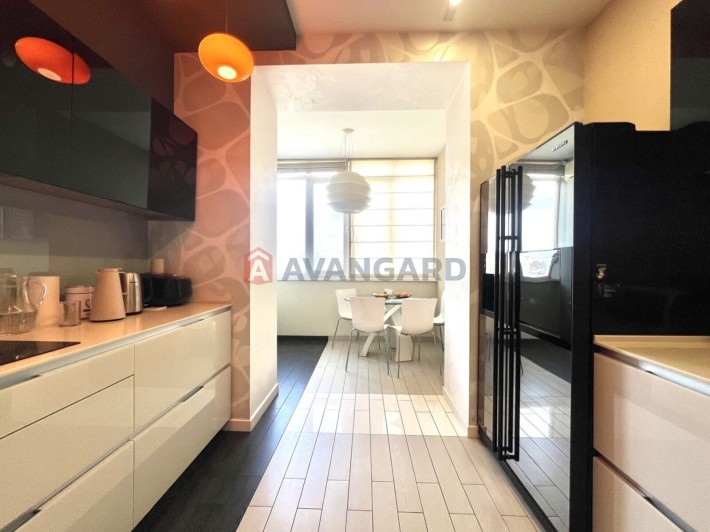 Продам сучасну 2 кімнатну квартиру в центрі Дніпра - фото 1