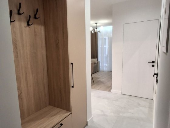 Продам 1 кім в новобудові з ремонтом Ужгород