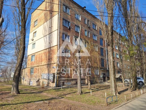 Продам 1к  25 кв Зодчих 10