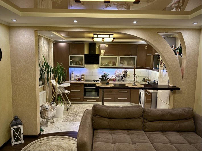 Продається власна затишна 3-х кімнатна квартира - фото 1