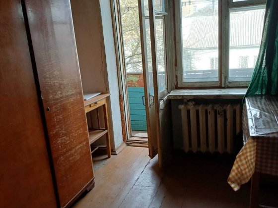 Терміново продам 1-кімн. Кв-ру по вул. Радистів 4А. Дніпро