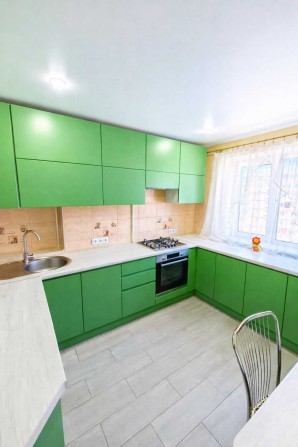 Продам 3к квартиру с ремонтом на Победе-3 | почти не жили, все новое | мебель и техника - фото 1