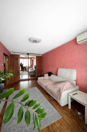 Продам 1 комн кв   ЖМ  Тополь-3  38м2 (р-он  Січі) в хорошем состоянии - фото 1