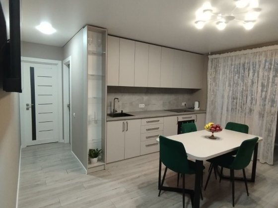 Продам 3-х кім. квартиру на Митниці, спуск  Б. Хмельницьго Черкаси