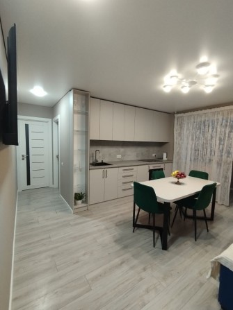 Продам 3-х кім. квартиру на Митниці, спуск  Б. Хмельницьго - фото 1